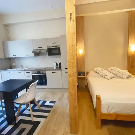Nice Bright And Very Central Cocoon In Bordeaux